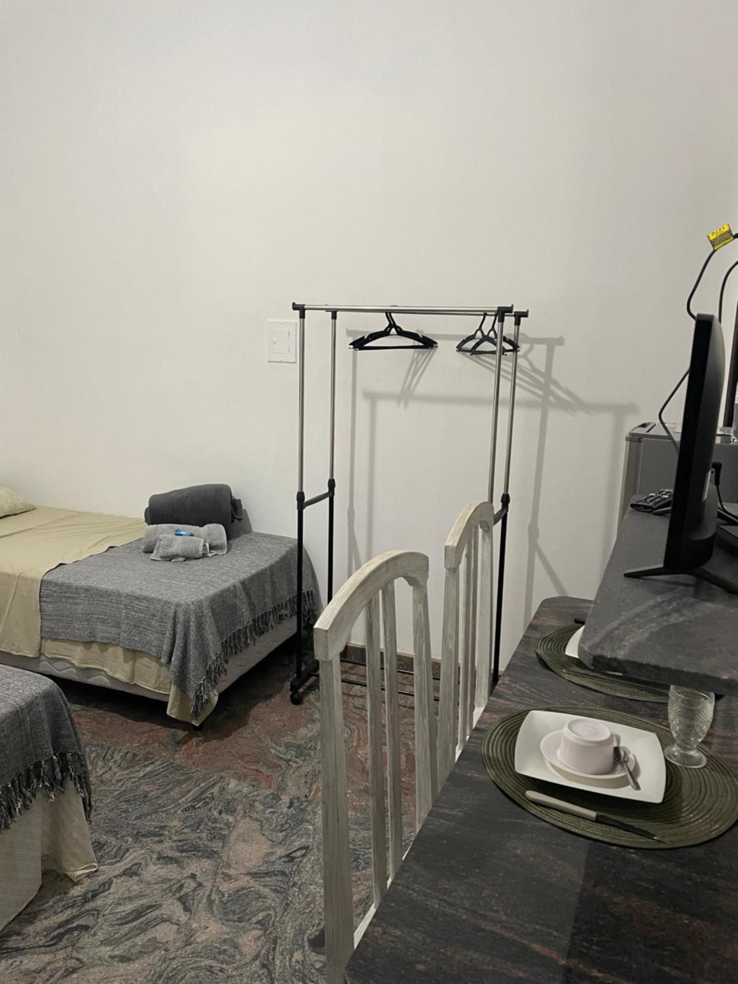 Hotel Pousada Flat Royal Suite Stander 2 Camas Box Itapecerica Ngoại thất bức ảnh